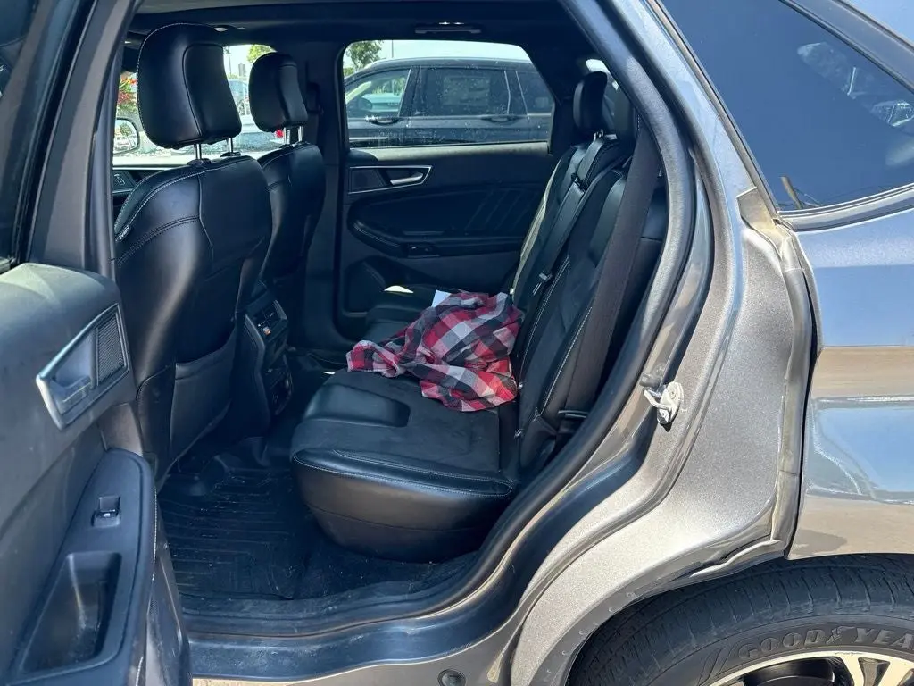 2021 Ford Edge ST AWD photo 5