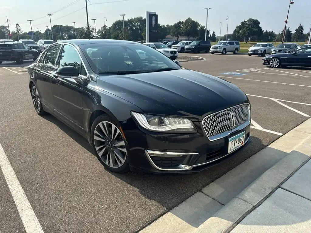 2019 Lincoln MKZ Reserve II AWD's photo