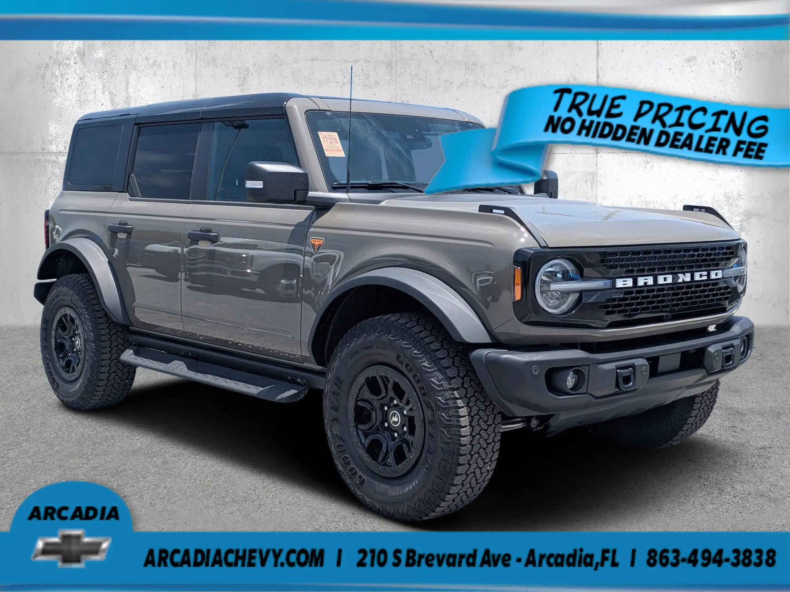 2025 Ford Bronco Badlands 4x4 photo 1