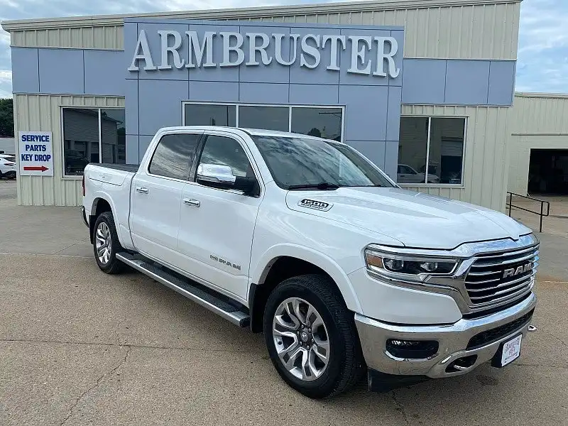 2022 RAM 1500 Longhorn 4x4 Crew Cab 5'7's photo