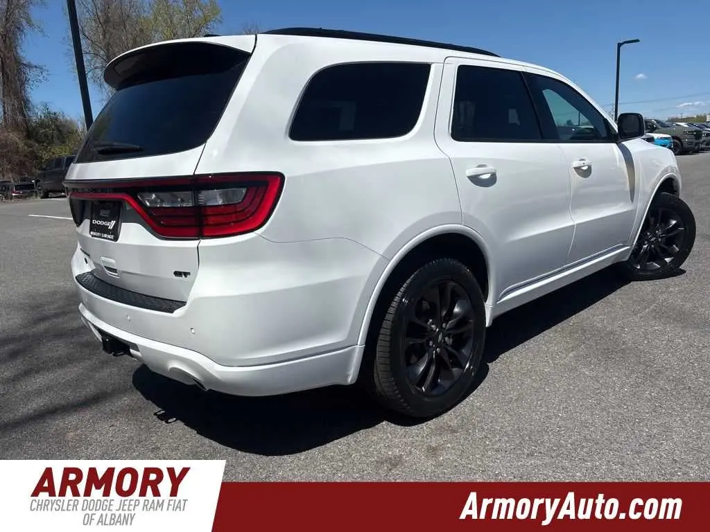 2026 Dodge Durango GT Plus AWD photo 4