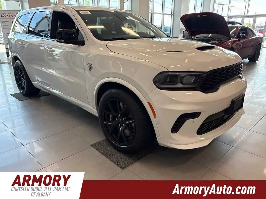 2026 Dodge Durango SRT Hellcat Jailbreak AWD photo 3