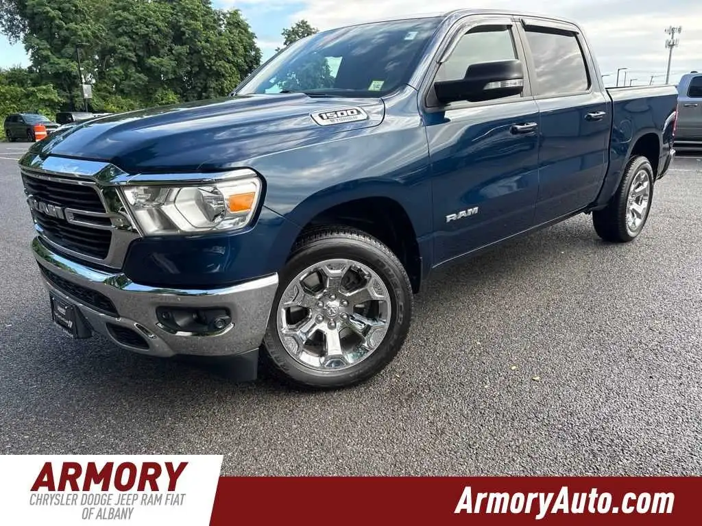 2021 RAM 1500 Big Horn/Lone Star 4x4 Crew Cab 5'7's photo