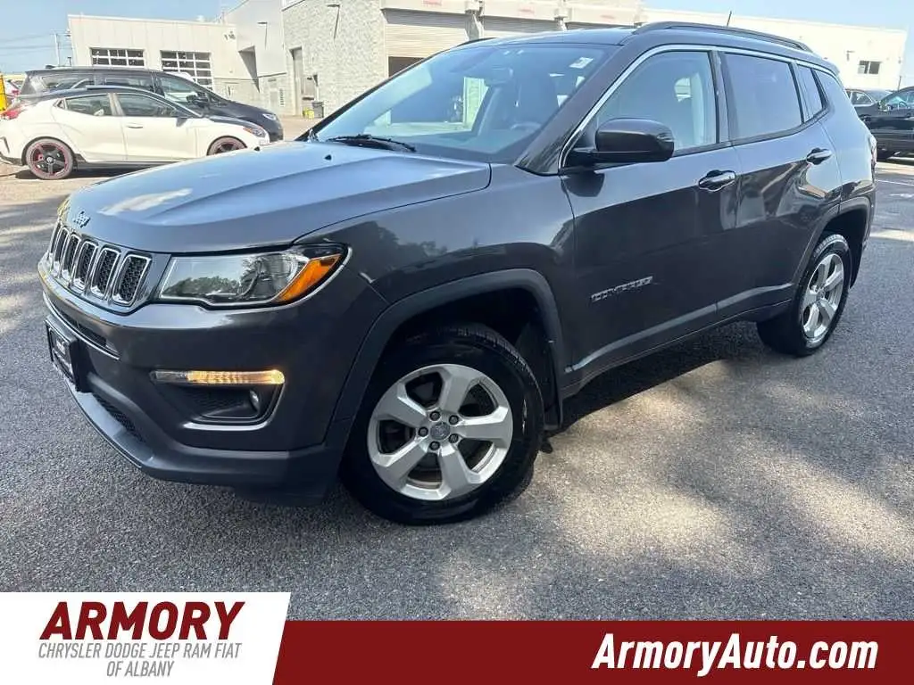 2018 Jeep Compass Latitude 4X4's photo