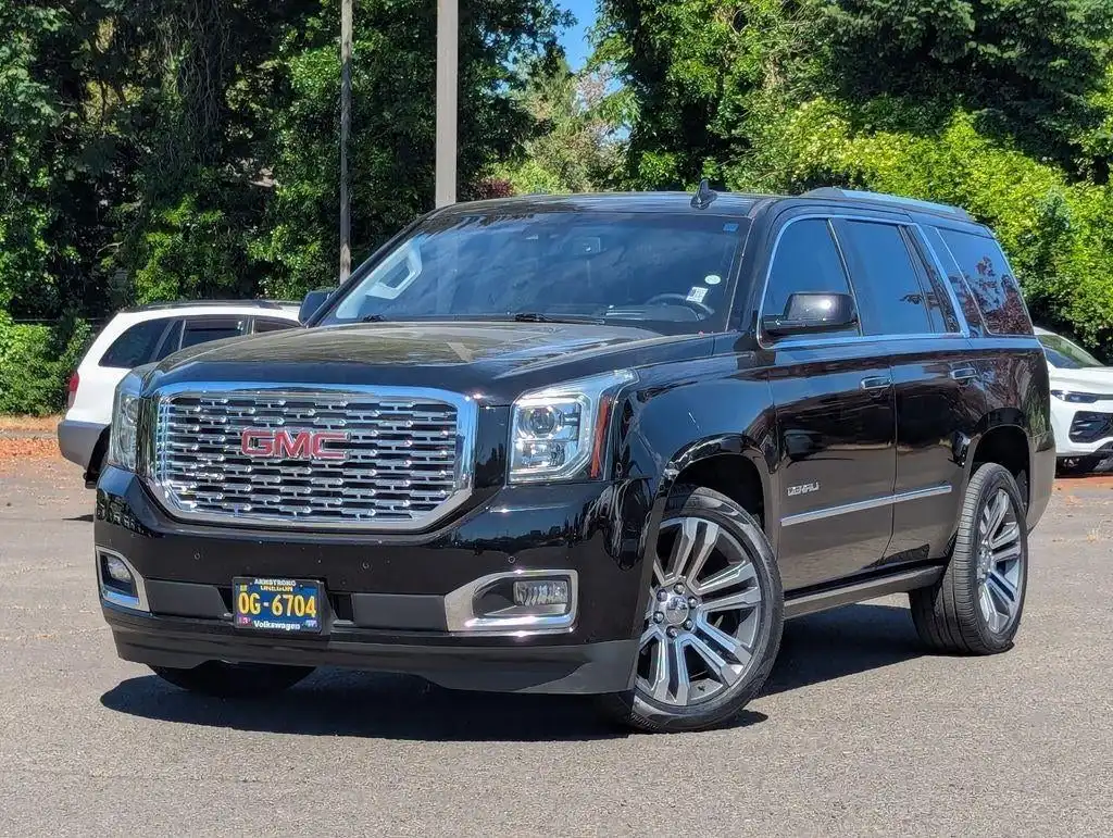 2020 GMC Yukon 4WD Denali's photo
