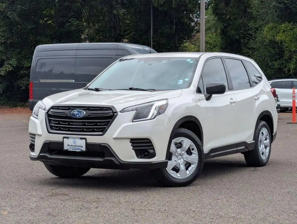 2022 Subaru Forester Base's photo
