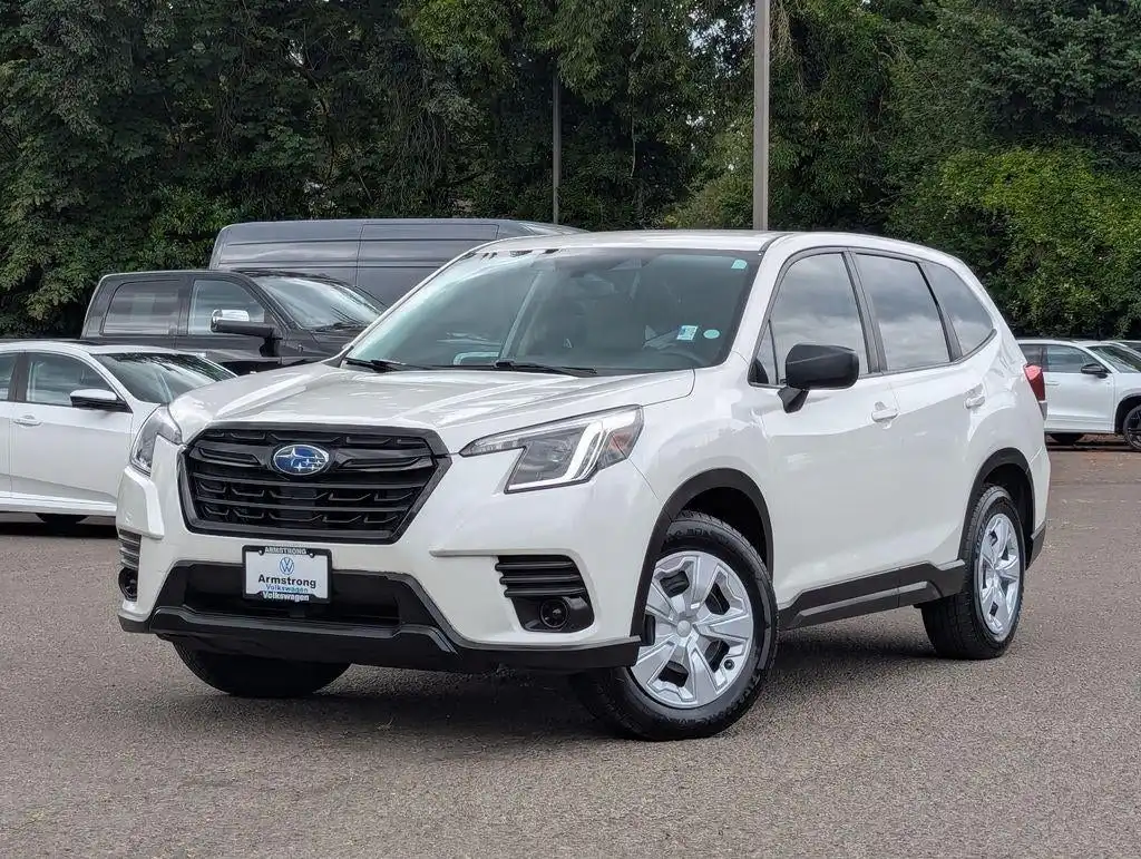 2022 Subaru Forester Base's photo