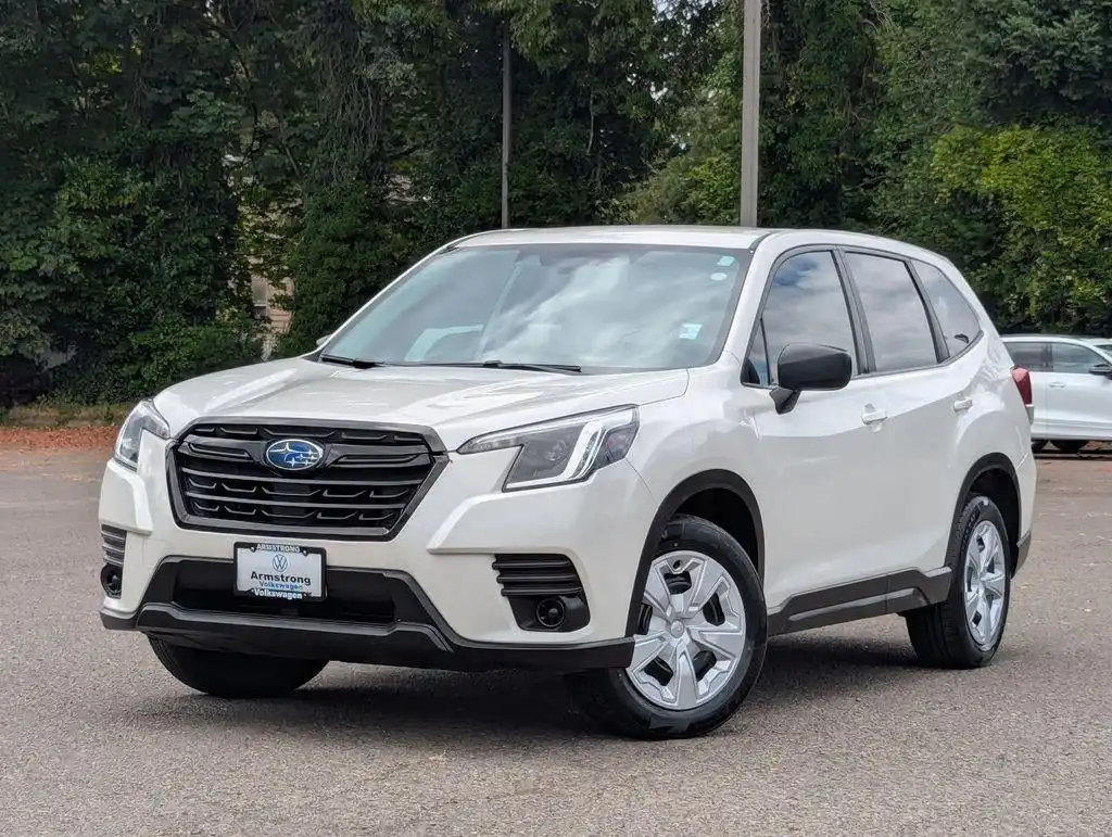 2022 Subaru Forester Base's photo