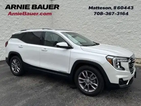 2023 GMC Terrain SLT FWD's photo