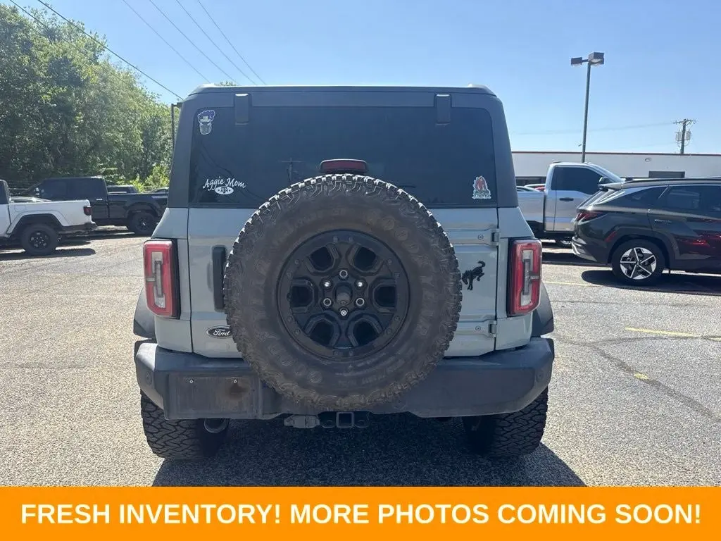 2023 Ford Bronco Wildtrak 4x4 photo 3