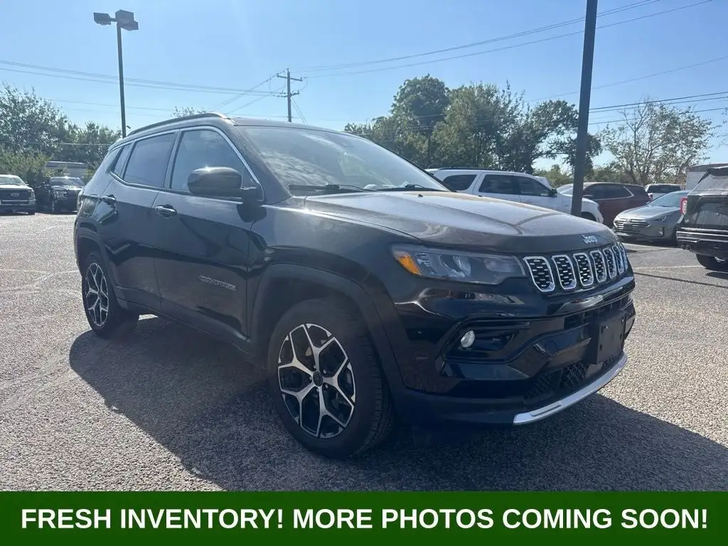 2025 Jeep Compass Limited 4WD's photo