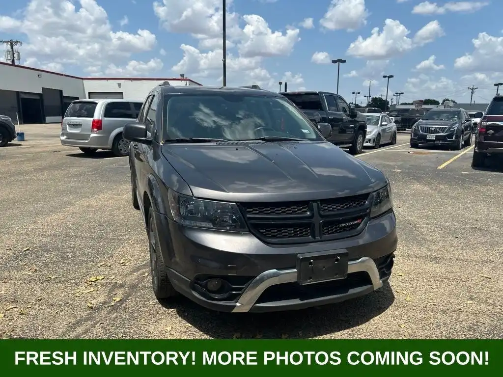 2017 Dodge Journey Crossroad Plus FWD's photo