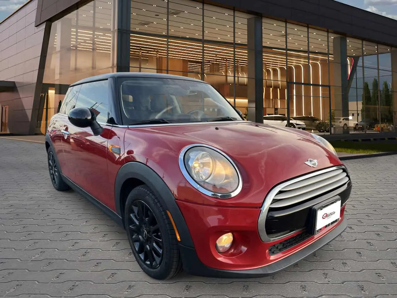 2015 MINI Cooper Base photo 3