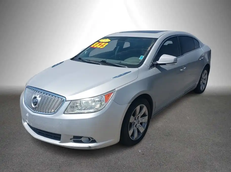 2010 Buick LaCrosse CXL's photo