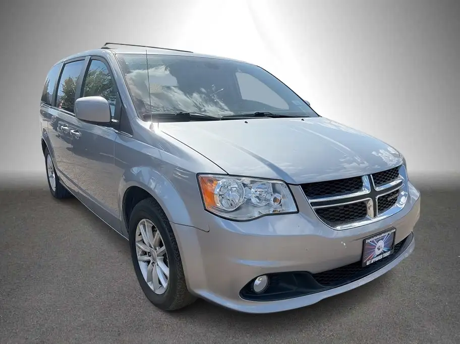 2019 Dodge Grand Caravan SXT's photo