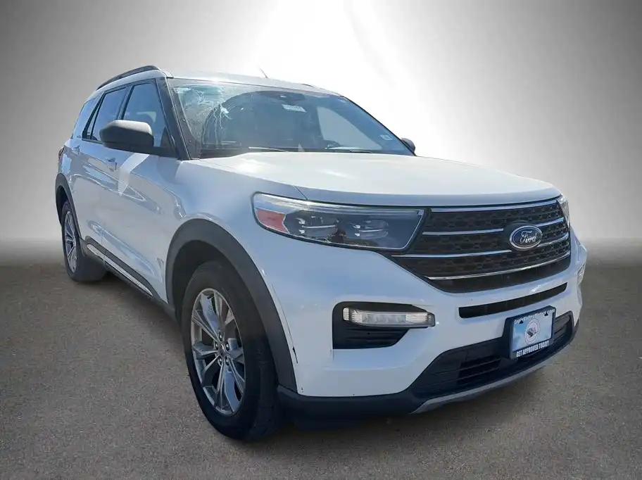 2020 Ford Explorer XLT 4WD's photo