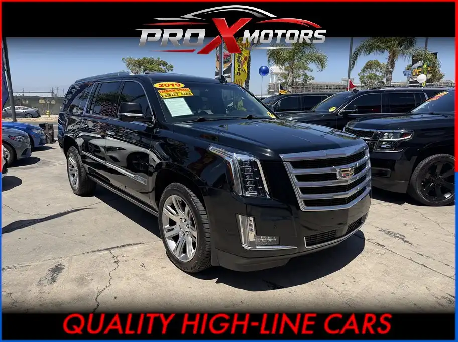 2019 Cadillac Escalade ESV AWD Premium Luxury's photo