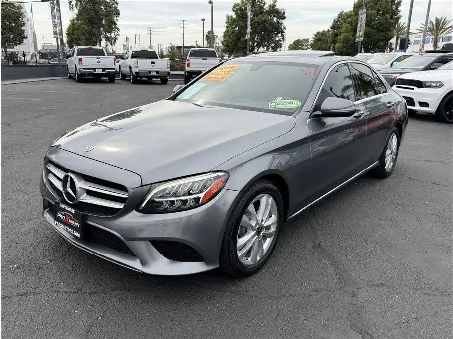 2019 Mercedes-Benz C-Class C300 photo 3