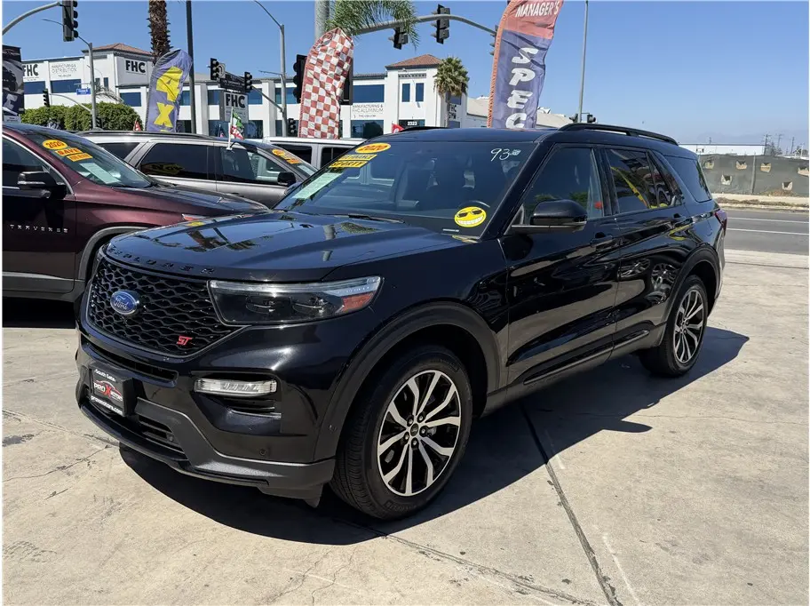 2020 Ford Explorer ST 4WD photo 3