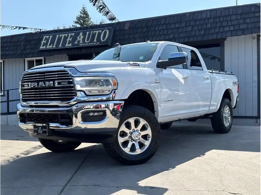 2020 RAM 2500 Laramie 4X4 Crew Cab SWB's photo