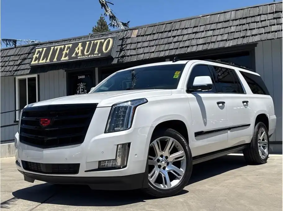 2020 Cadillac Escalade ESV AWD Premium Luxury's photo