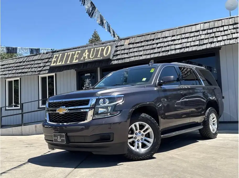 2016 Chevrolet Tahoe 4WD LT's photo
