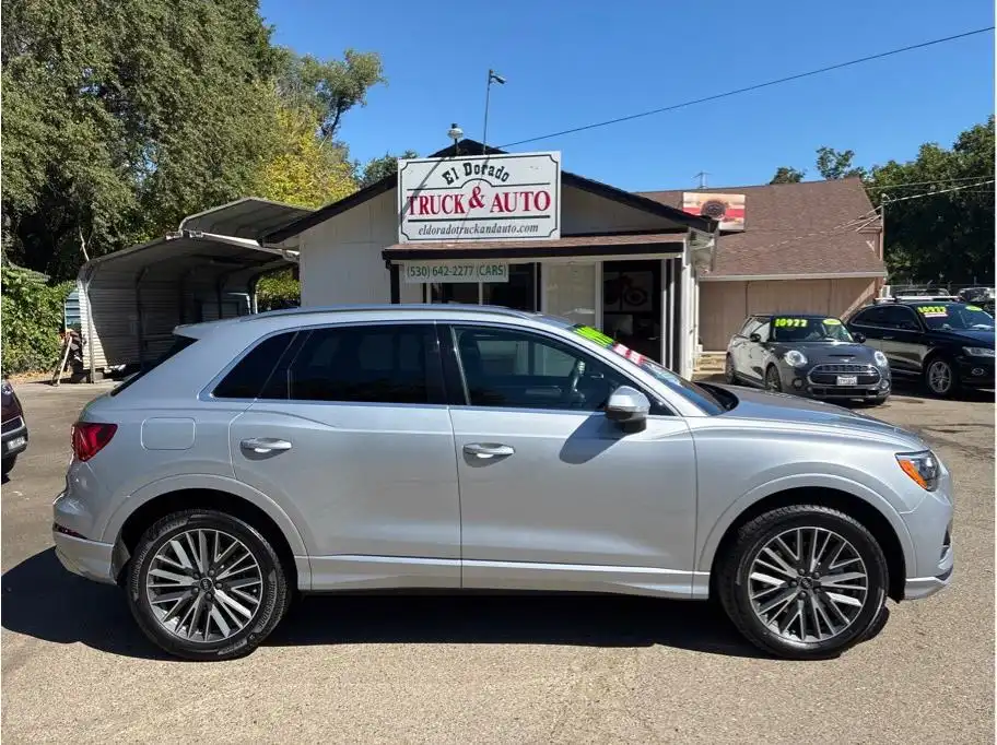 2021 Audi Q3 40 TFSI Premium quattro's photo