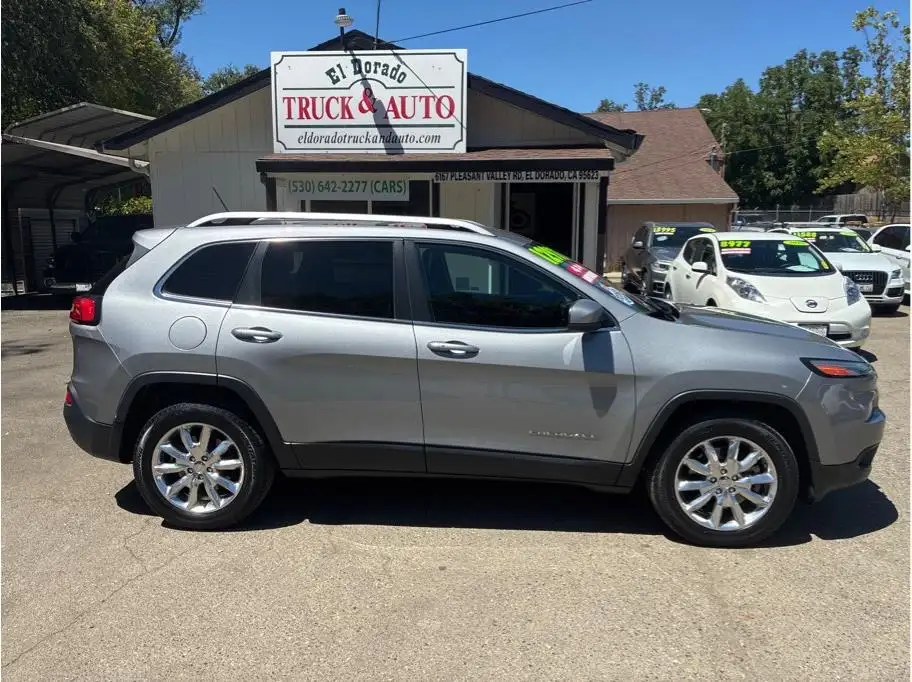 2014 Jeep Cherokee Limited 4X4's photo