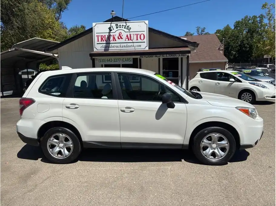 2016 Subaru Forester 2.5i AT PZEV's photo