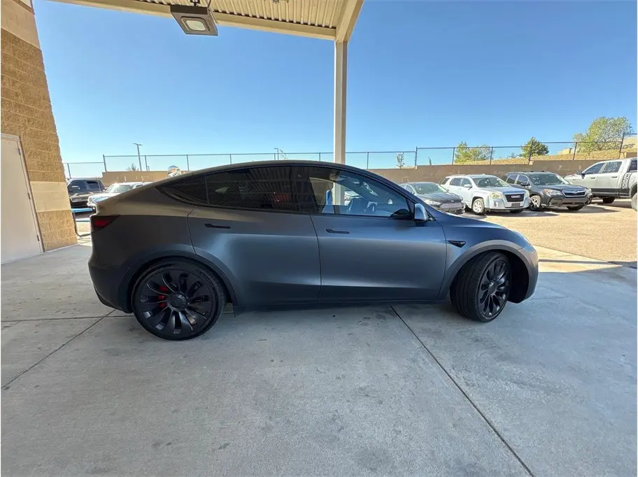 2021 Tesla Model Y Performance Dual Motor AWD photo 4