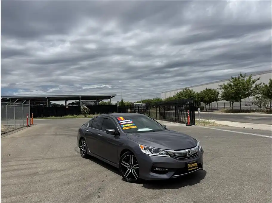 2017 Honda Accord Sport CVT's photo