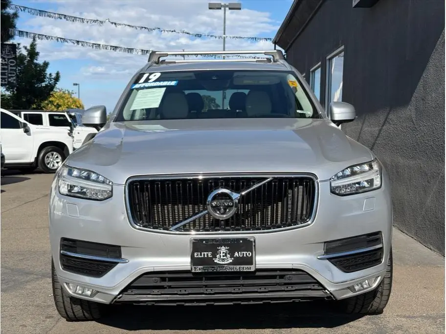 2019 Volvo XC90 T6 Inscription AWD photo 4