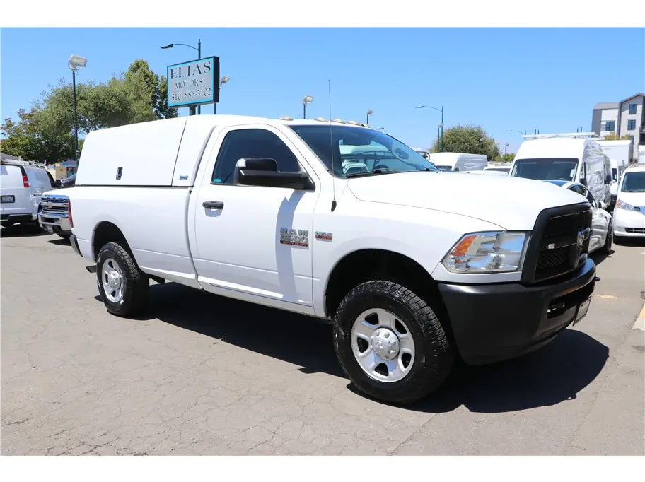 2017 RAM 3500 Tradesman 4X4 Regular cab photo 3