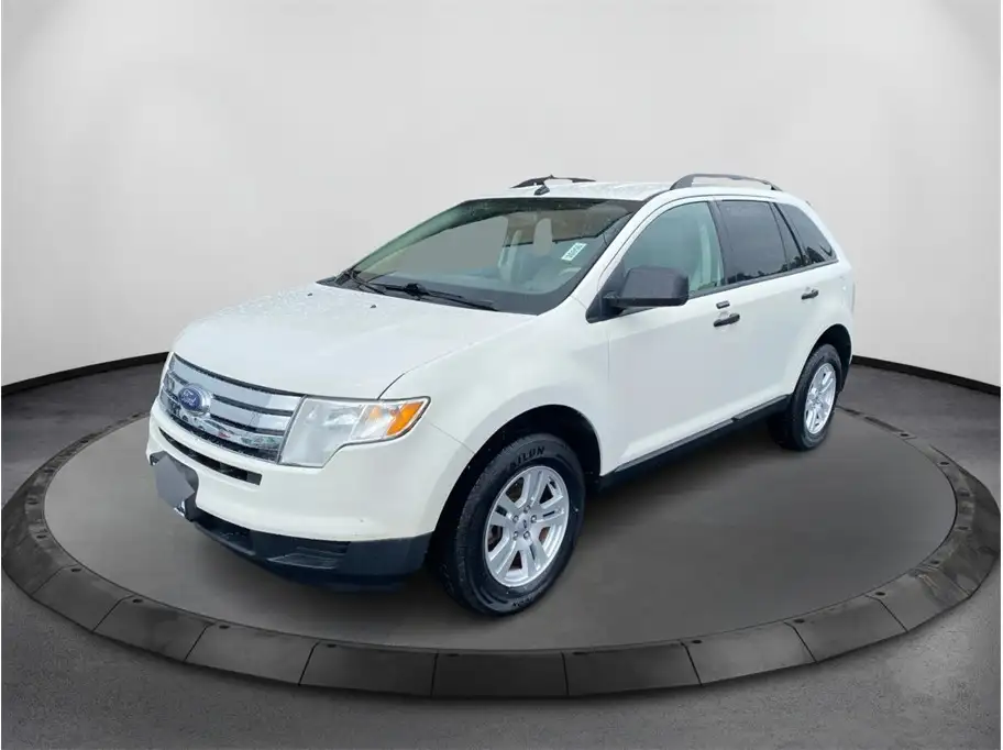 2010 Ford Edge SE's photo