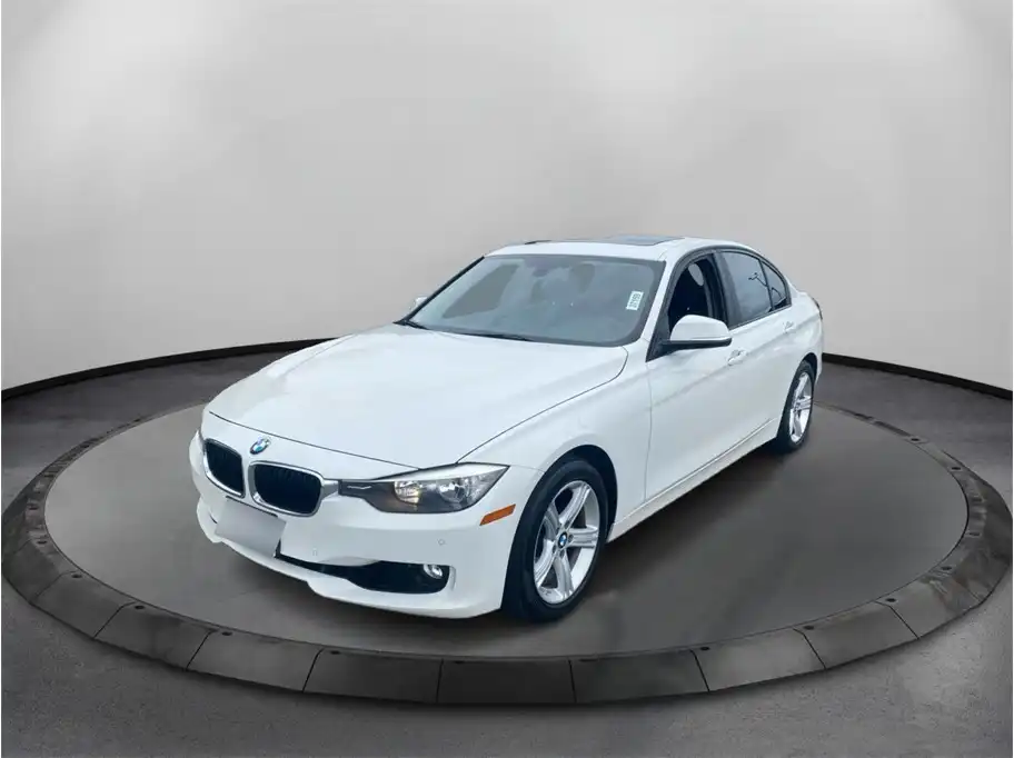 2014 BMW 3 Series 328i Sedan SULEV's photo