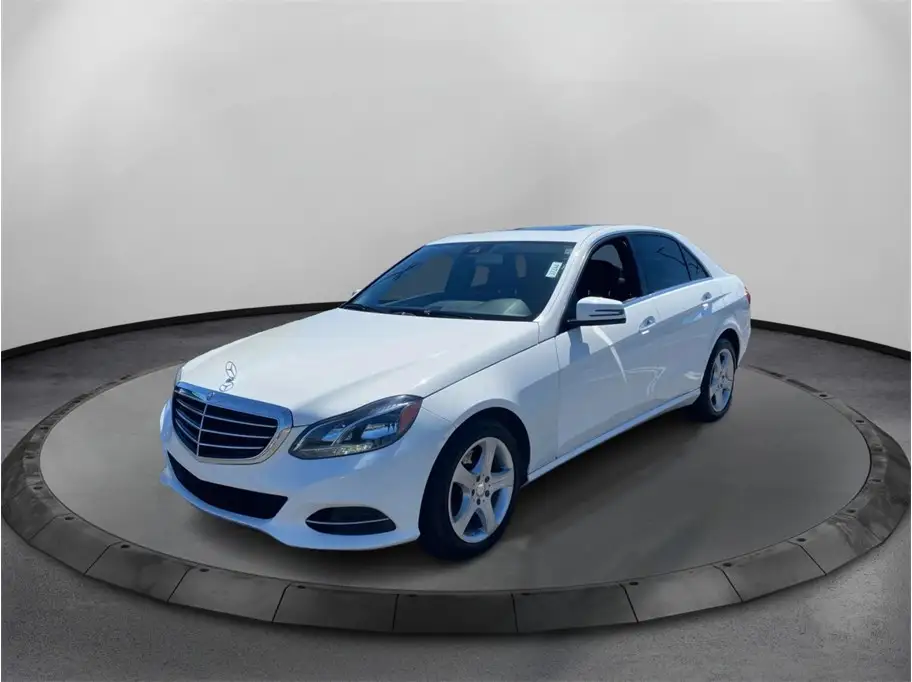 2014 Mercedes-Benz E-Class E350 Luxury photo 1