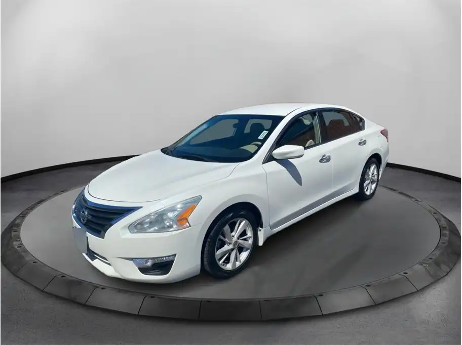 2013 Nissan Altima 2.5 SV CVT's photo