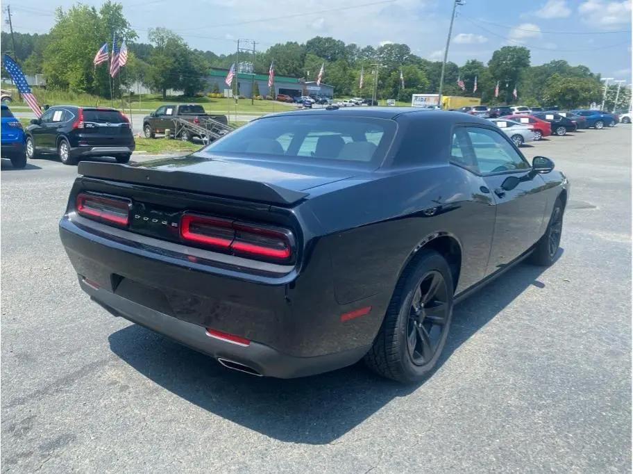 2023 Dodge Challenger SXT Auto photo 3