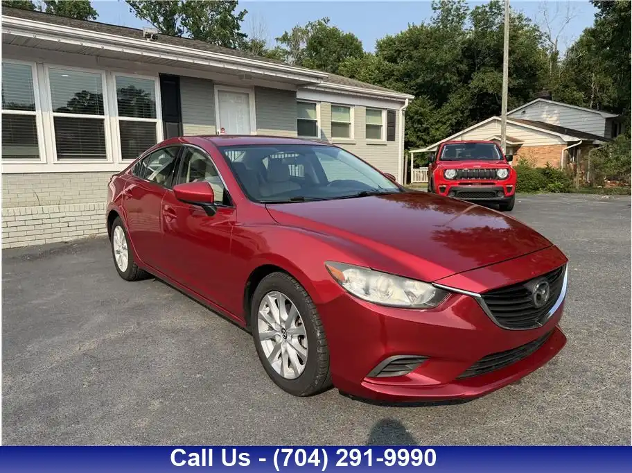 2015 Mazda EZ-6 i Sport Auto's photo