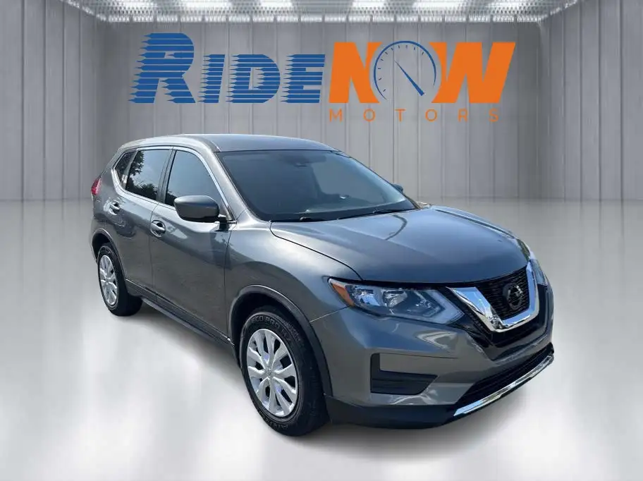 2019 Nissan Rogue S FWD's photo