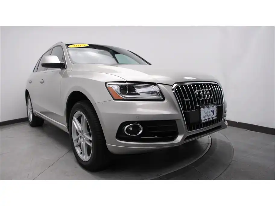 2016 Audi Q5 2.0T quattro tiptronic Premium Plus's photo