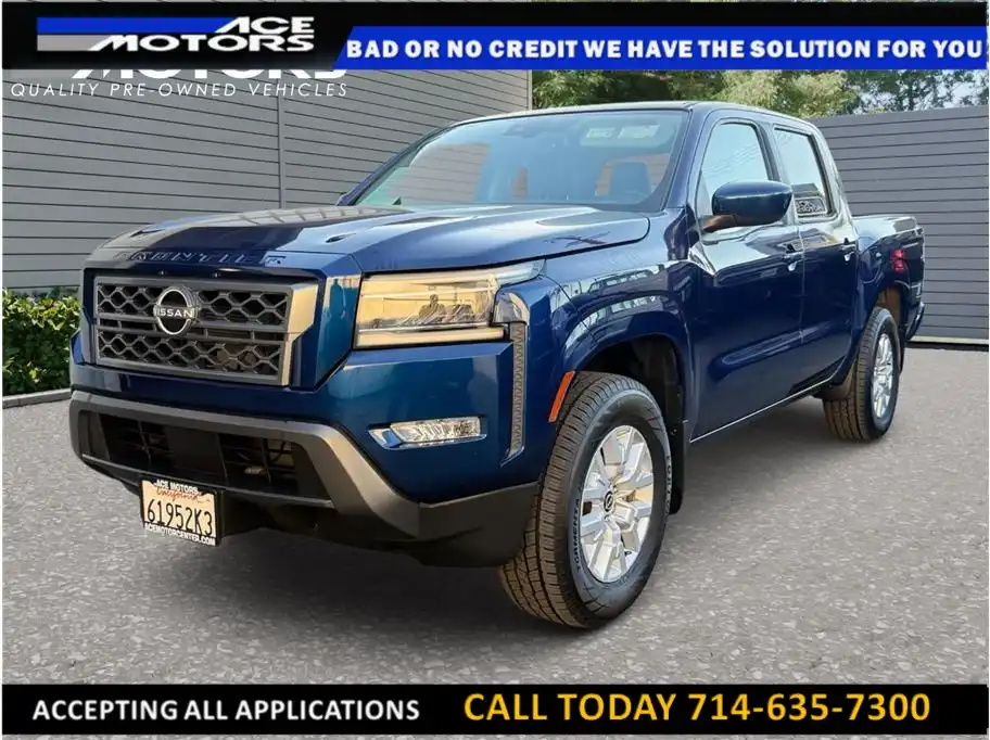 2022 Nissan Frontier SV Crew Cab 4X2 SWB's photo