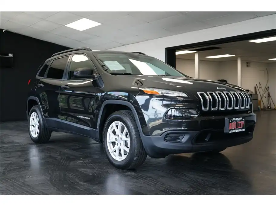 2016 Jeep Cherokee Sport 4X4's photo