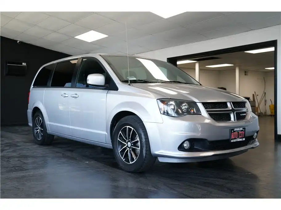 2018 Dodge Grand Caravan GT's photo
