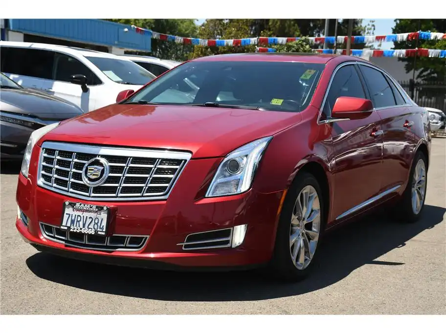 2013 Cadillac XTS 3.6L FWD Premium Collection's photo