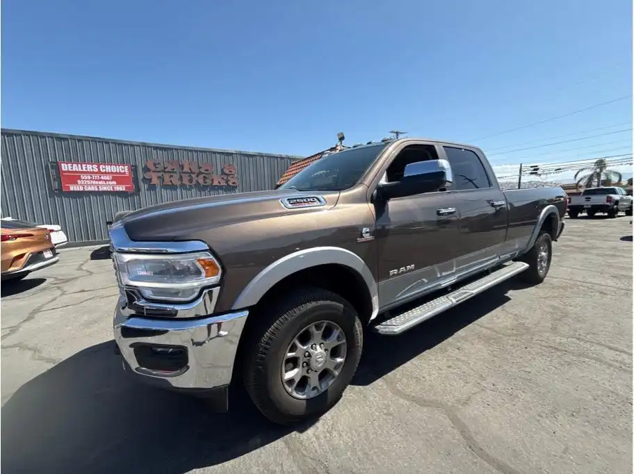 2019 RAM 2500 Laramie 4X4 Crew Cab LWB's photo