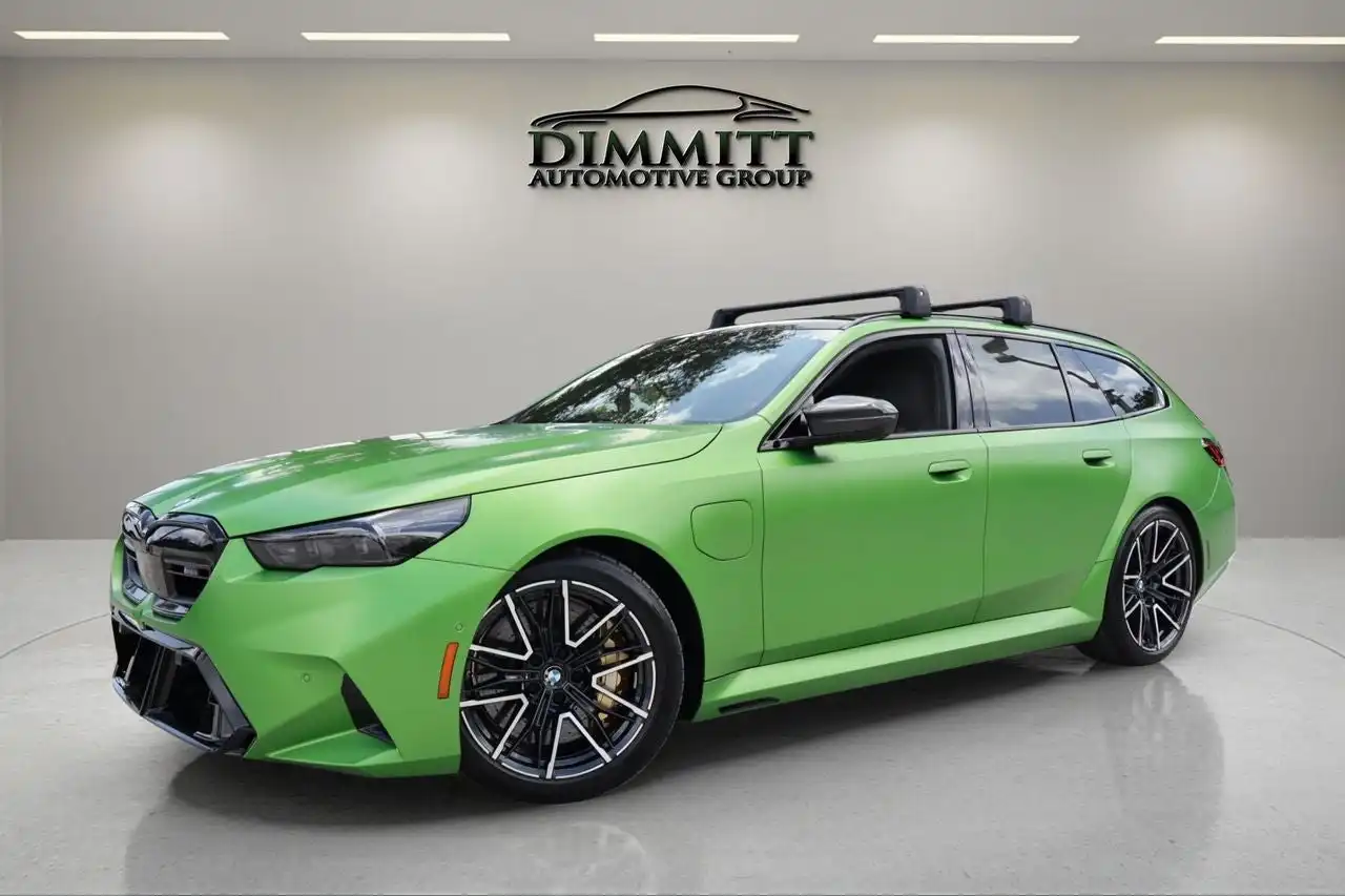 2026 BMW M5 M5 Touring's photo