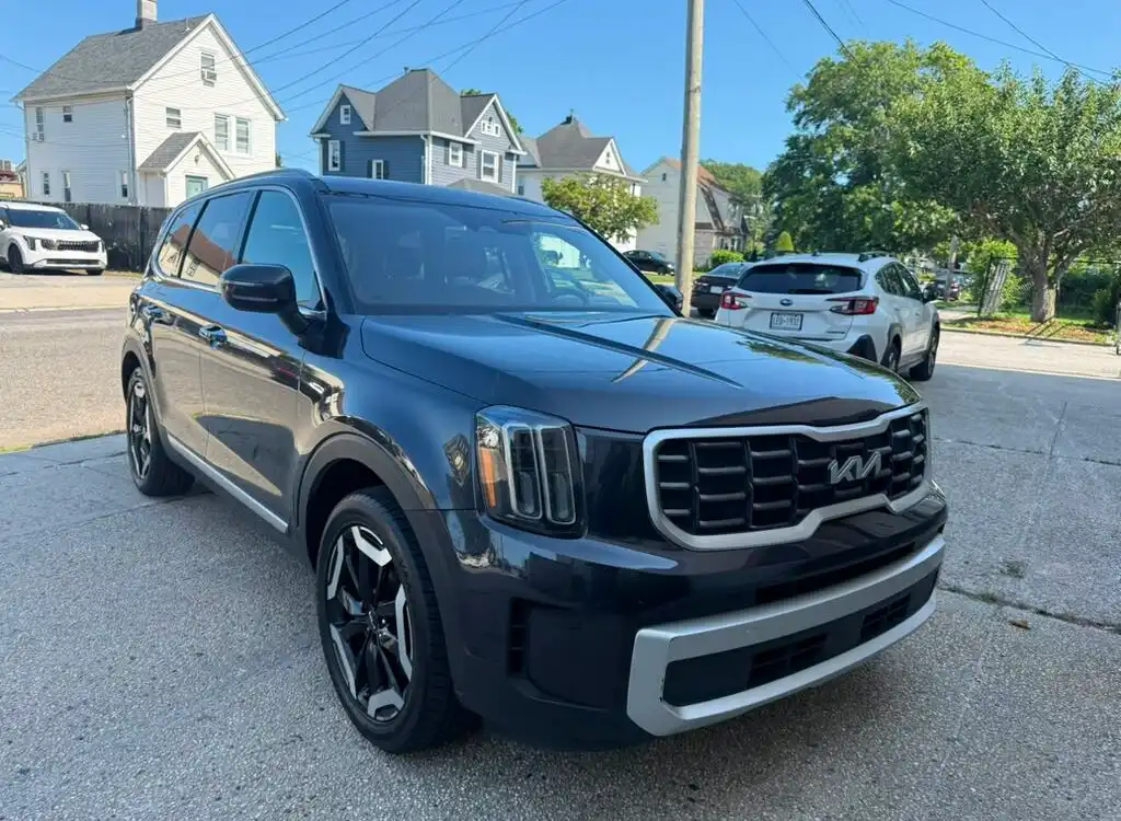 2025 Kia Telluride S AWD's photo