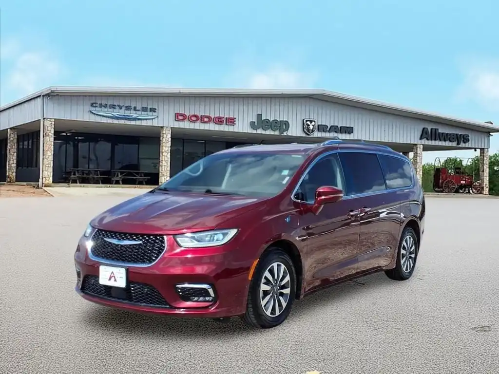 2021 Chrysler Pacifica Hybrid Touring L Hybrid's photo