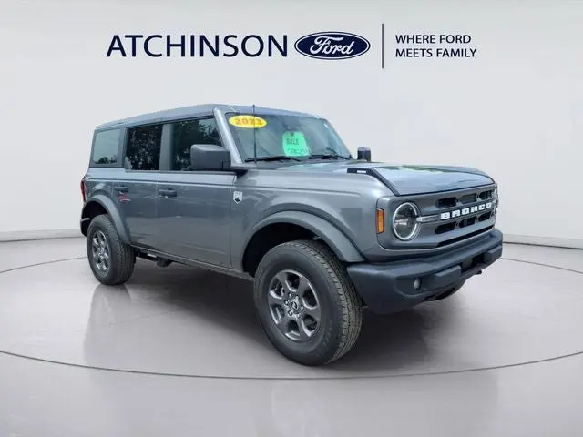 2023 Ford Bronco Big Bend Mid (222A) 4x4 photo 3